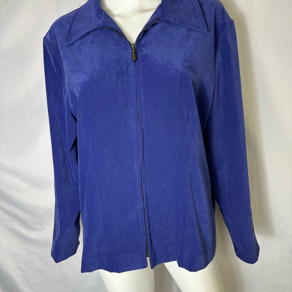 BRIGGS BRAND SIZE 12 ROYAL BLUE ZIP UP LONG SLEEVE SHIRT